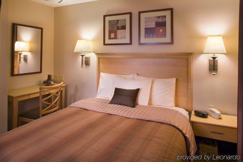 Candlewood Suites Lafayette By Ihg Δωμάτιο φωτογραφία